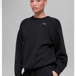 ALO Yoga Women's Classic Black Sweatshirt